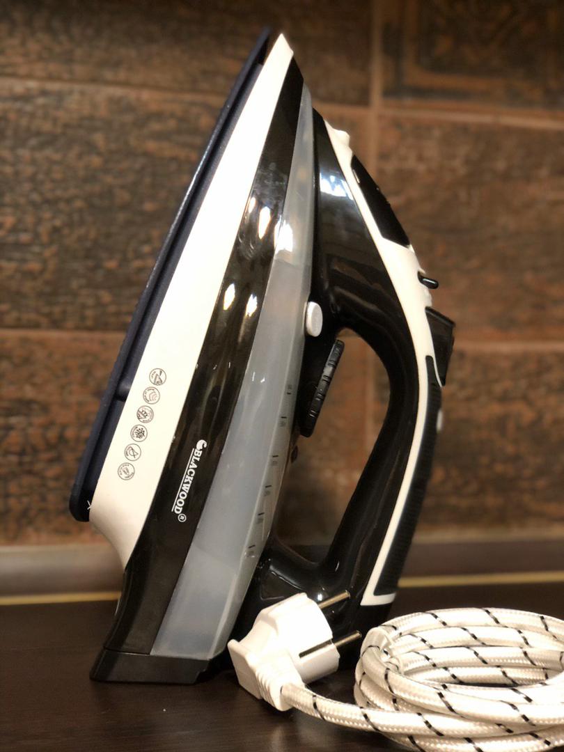 اتو بلک وود